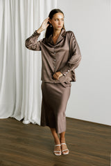 Silk Blend Long Sleeve Blouse in Mocha